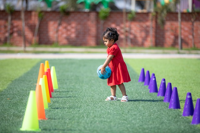 足球作为全 足球作为全